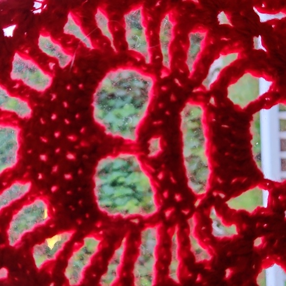 Handmade Red skull shawl/wrap - Picture 2 of 4